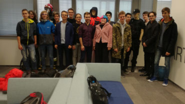 Uczniowie klas IB odwiedzili siedzibę firmy Motorola Solutions