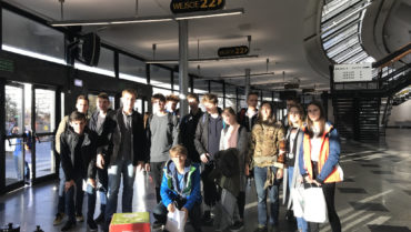 Uczniowie Jedynki  podwójnymi  Mistrzami Polski szkół w szachach !!!!