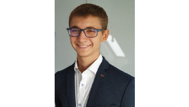 Sukces Jakuba Nowrotka, ucznia klasy III Dg (DP) w International Maths Olympiad Challenge