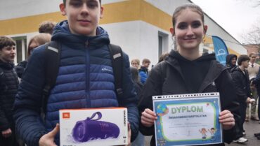 Uczniowie z klasy 1a wzięli z sukcesem udział w miejskiej grze terenowej